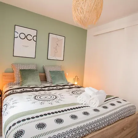 Le Nid Cosy - En Plein Coeur De Селеста