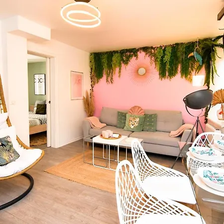 Апартаменты Le Nid Cosy - En Plein Coeur De *